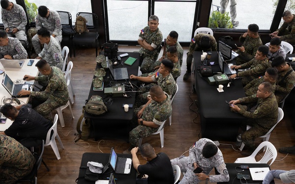 Balikatan 2026: U.S., Philippine service members improve communications capabilities and preparedness