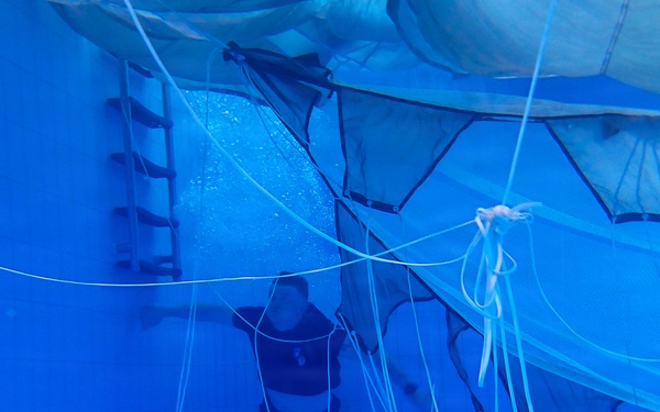 173rd Airborne Brigade Conducts Wet Silk Training