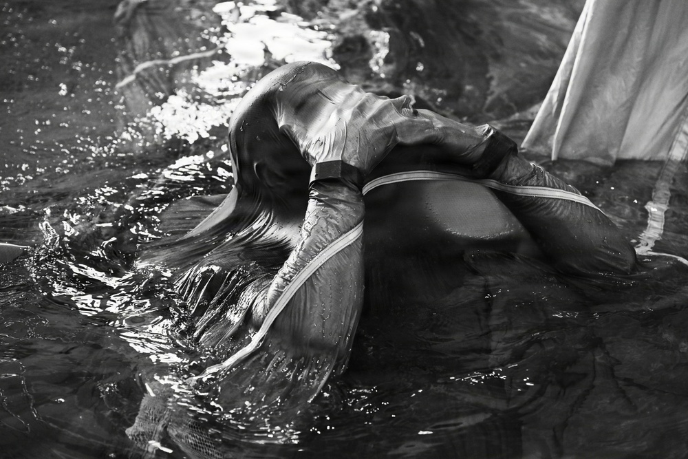 173rd Airborne Brigade Conducts Wet Silk Training