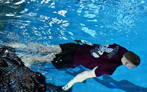 173rd Airborne Brigade Conducts Wet Silk Training