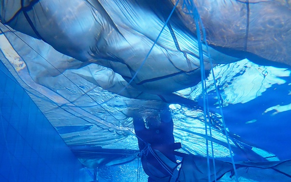 173rd Airborne Brigade Conducts Wet Silk Training