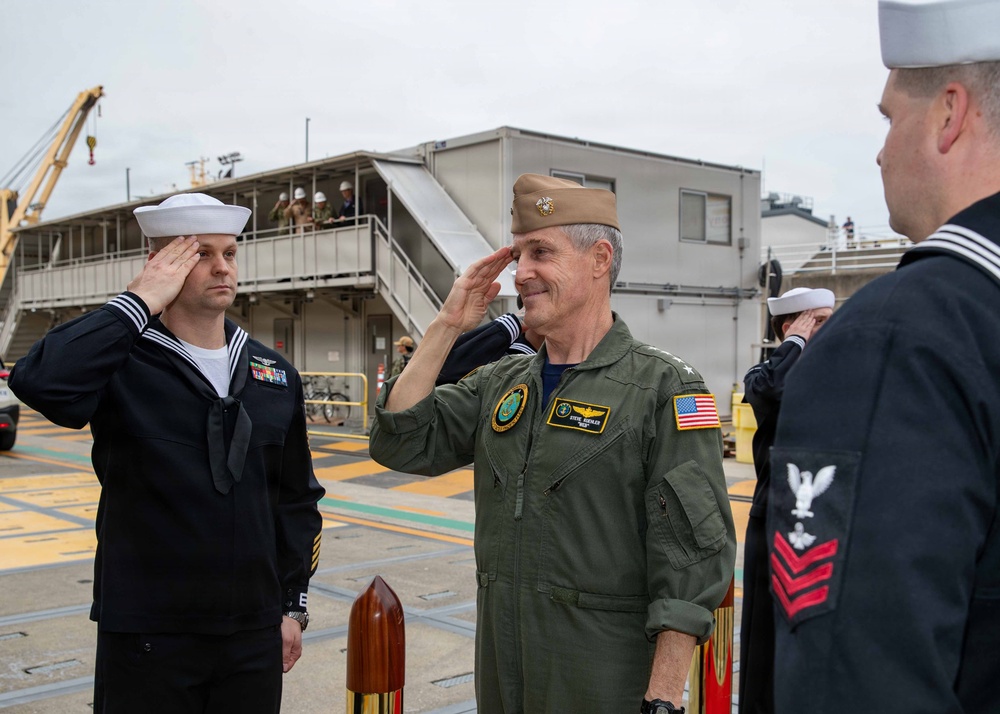 George Washington hosts Pacific Fleet