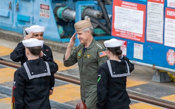 George Washington hosts Pacific Fleet