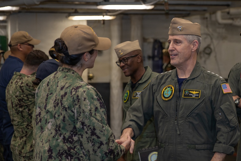 George Washington hosts Pacific Fleet