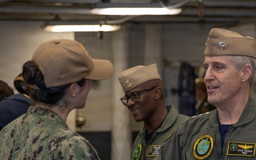 George Washington hosts Pacific Fleet