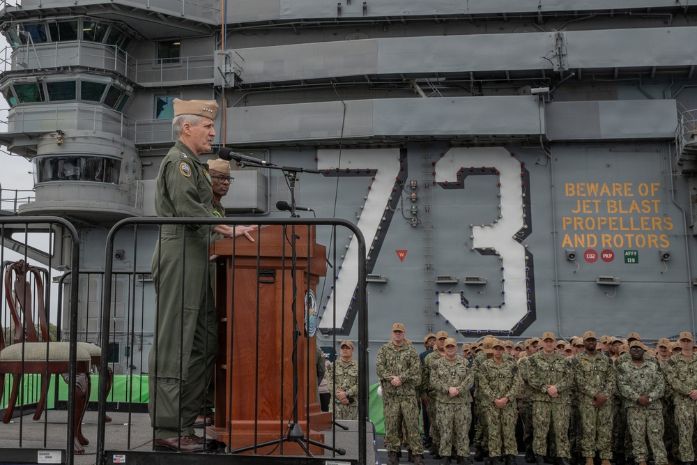George Washington hosts Pacific Fleet