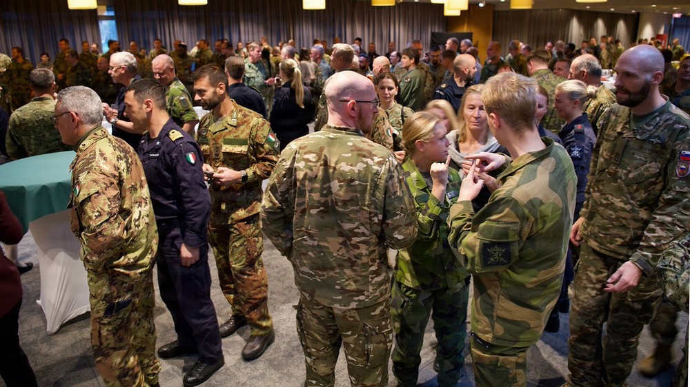 NMR Echelon Seasonal Toast