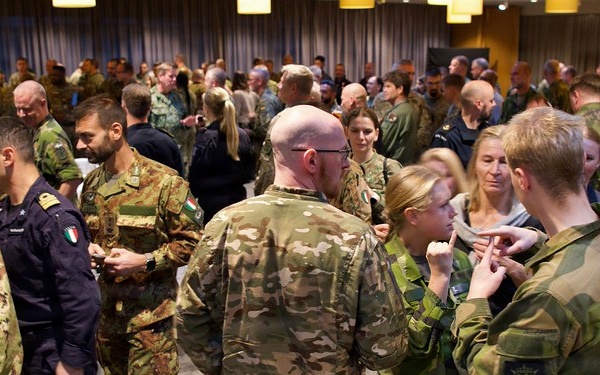 NMR Echelon Seasonal Toast