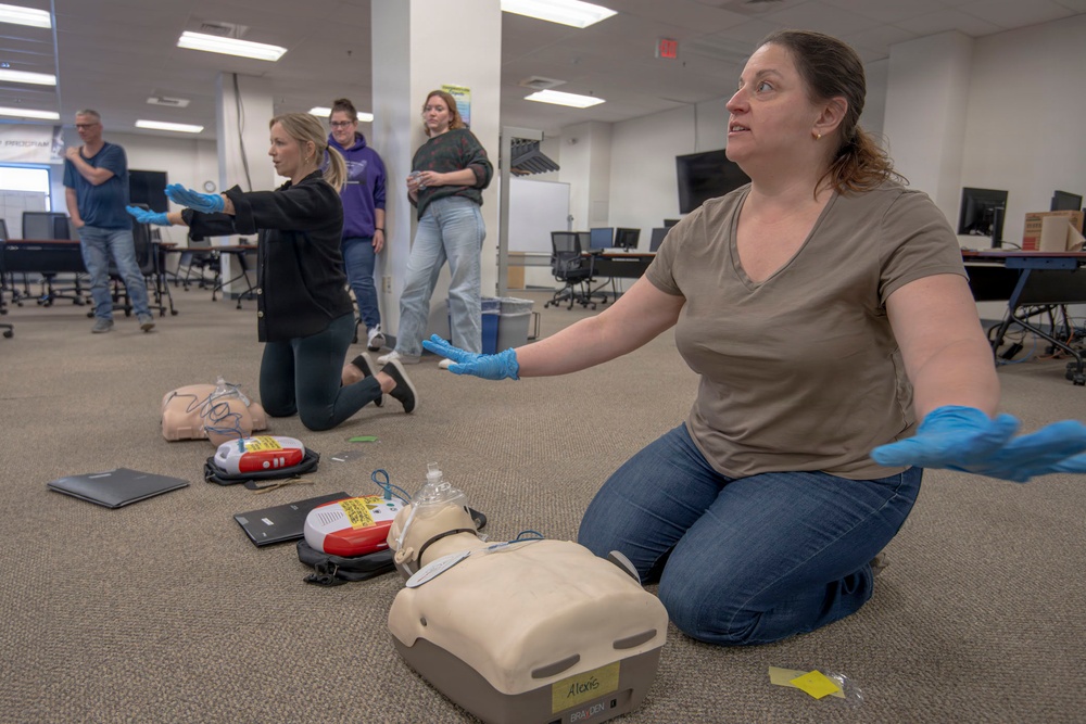 NAVSUP BSC | AED/CPR Course