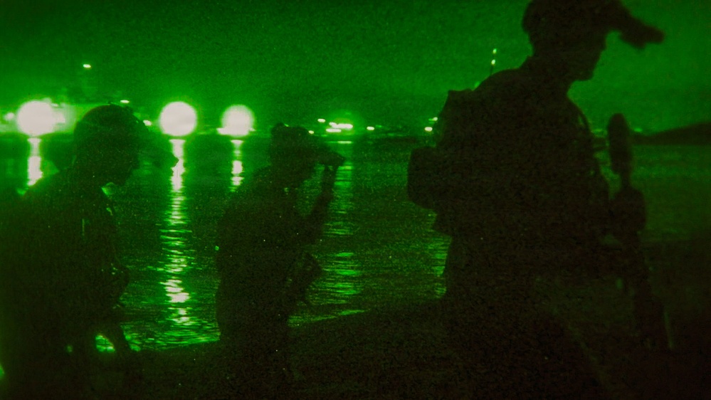 1st SFG(A) Green Berets conduct maritime training