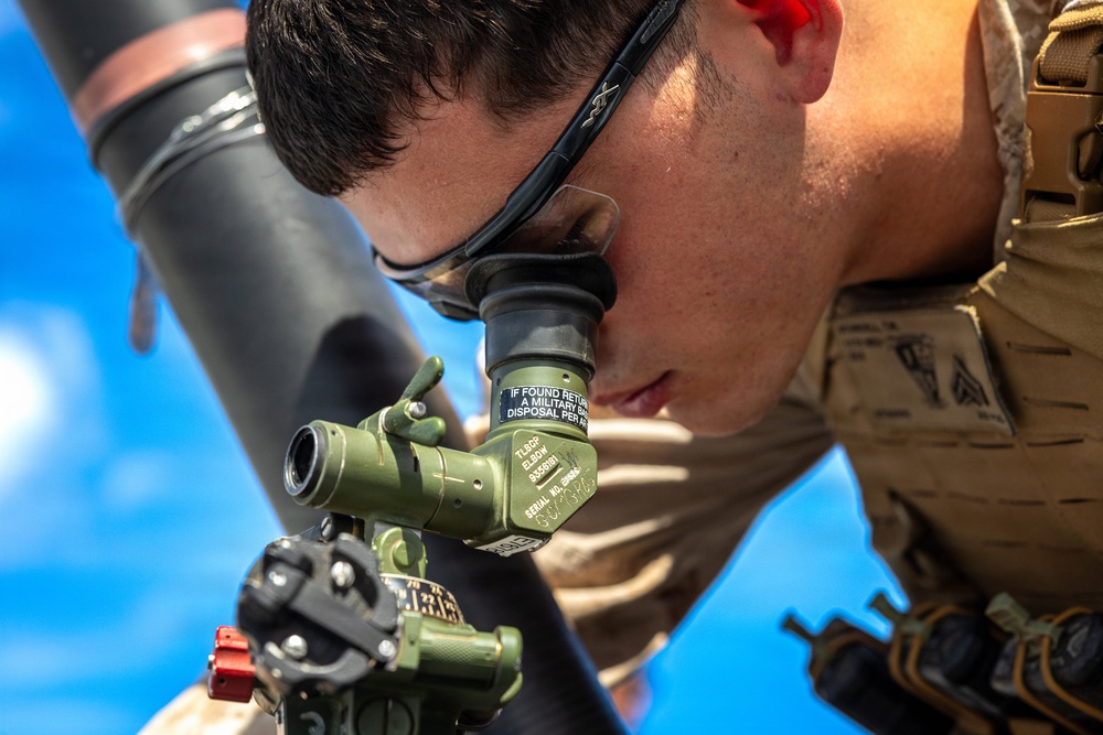 11th MEU Marines, Sailors Conduct 81 mm Gun Drills Aboard USS Comstock