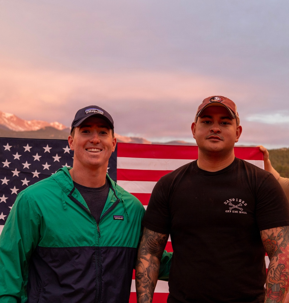 4-9 IN Manchu Reenlistment Ceremony at Garden of the Gods