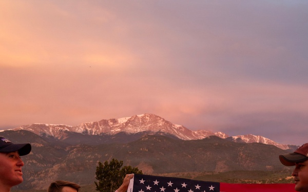 4-9 IN Manchu Reenlistment Ceremony at Garden of the Gods