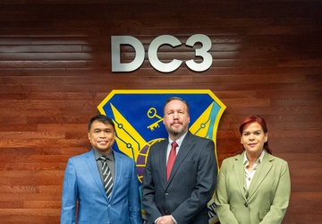 DC3 Hosts Philippine Air Force