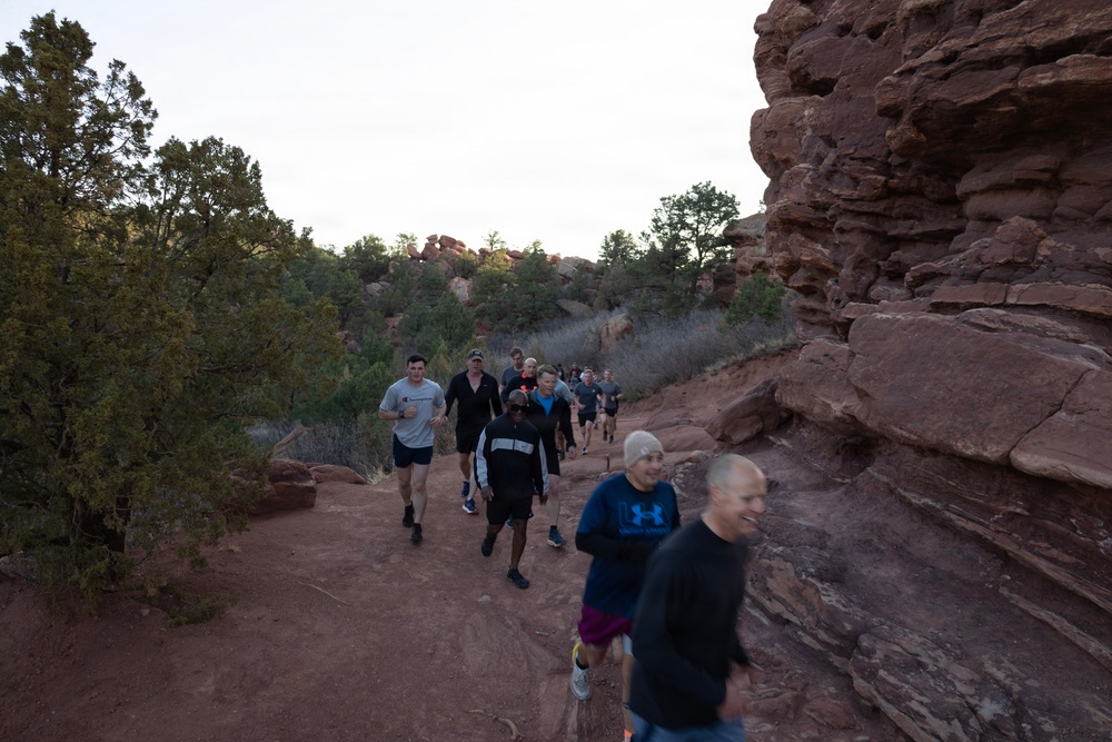 4-9 IN Manchu Reenlistment Ceremony at Garden of the Gods