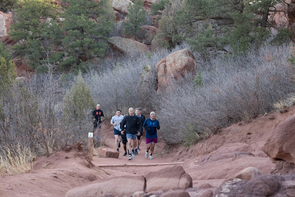 4-9 IN Manchu Reenlistment Ceremony at Garden of the Gods