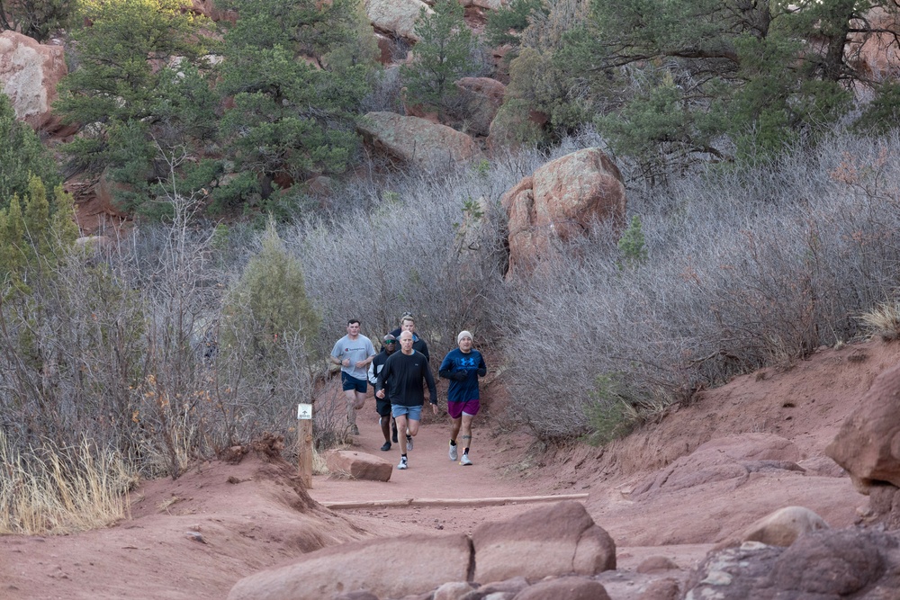 4-9 IN Manchu Reenlistment Ceremony at Garden of the Gods