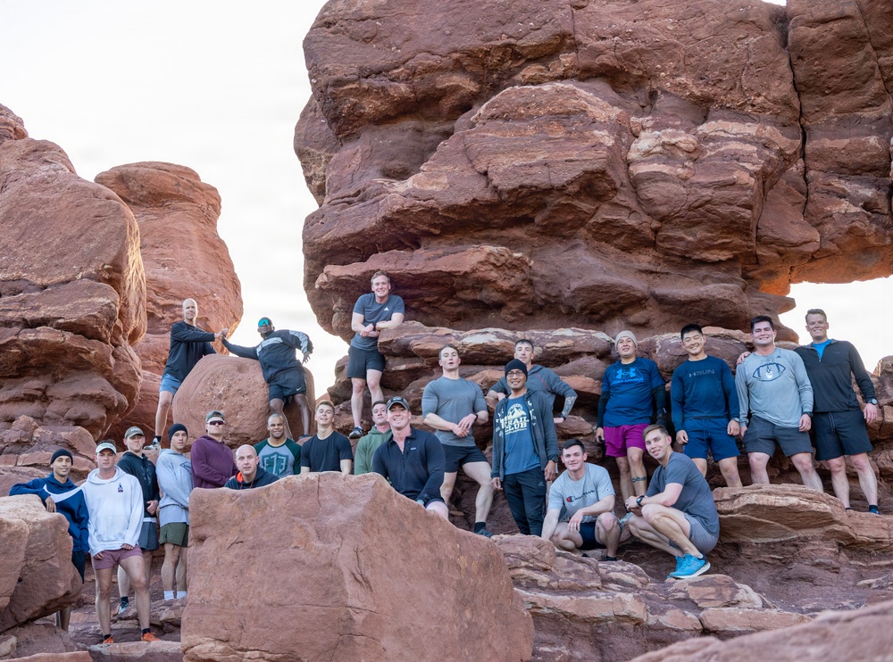4-9 IN Manchu Reenlistment Ceremony at Garden of the Gods