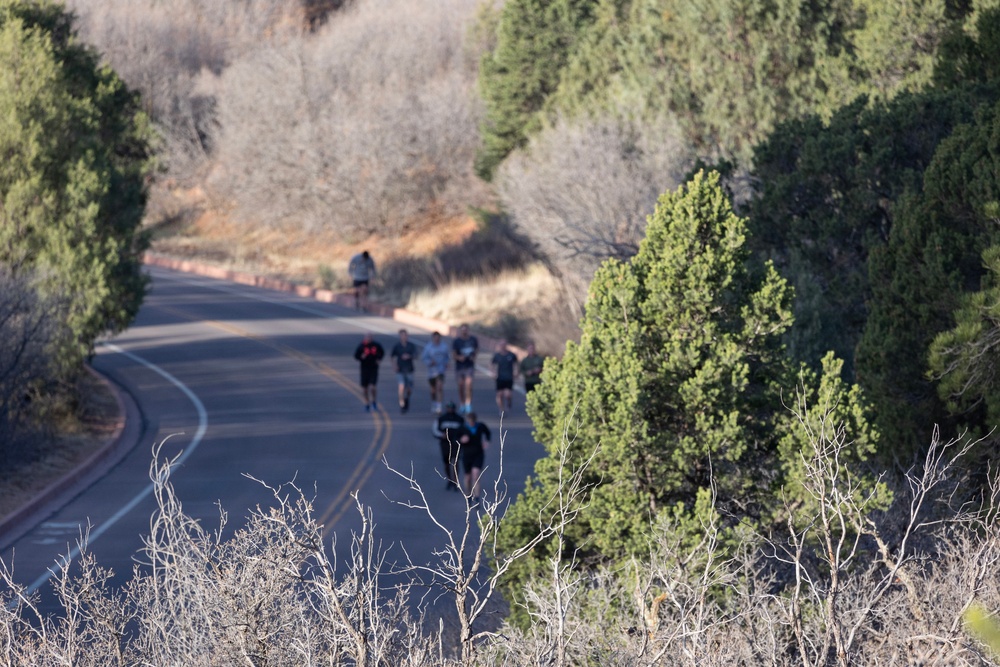 4-9 IN Manchu Reenlistment Ceremony at Garden of the Gods