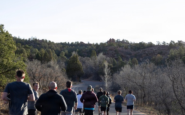 4-9 IN Manchu Reenlistment Ceremony at Garden of the Gods