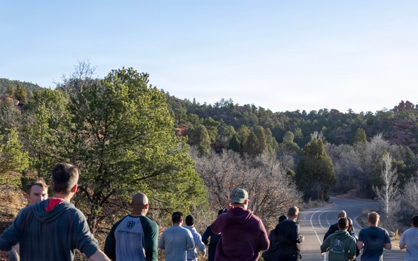 4-9 IN Manchu Reenlistment Ceremony at Garden of the Gods