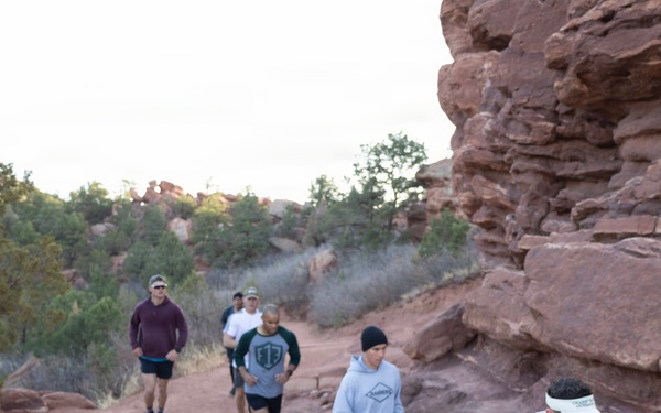 4-9 IN Manchu Reenlistment Ceremony at Garden of the Gods