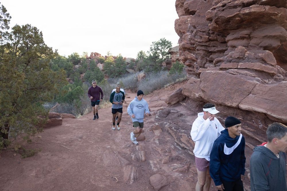 4-9 IN Manchu Reenlistment Ceremony at Garden of the Gods