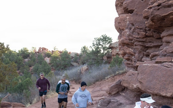 4-9 IN Manchu Reenlistment Ceremony at Garden of the Gods