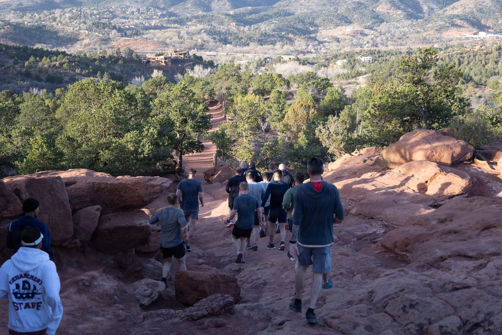 4-9 IN Manchu Reenlistment Ceremony at Garden of the Gods
