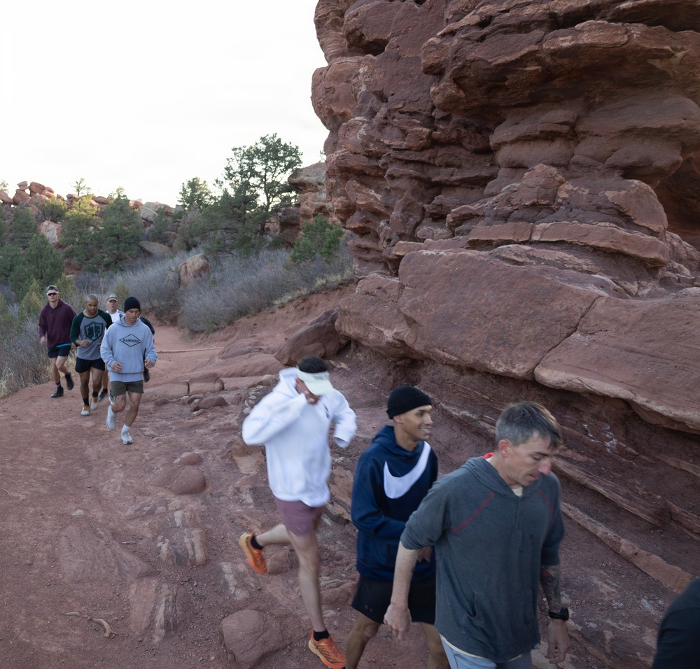 4-9 IN Manchu Reenlistment Ceremony at Garden of the Gods