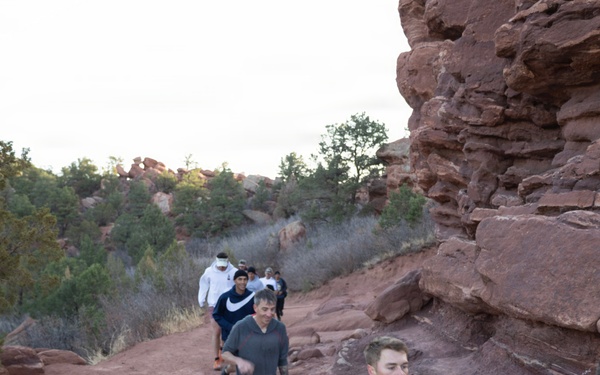 4-9 IN Manchu Reenlistment Ceremony at Garden of the Gods