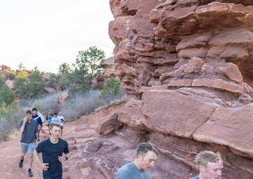 4-9 IN Manchu Reenlistment Ceremony at Garden of the Gods