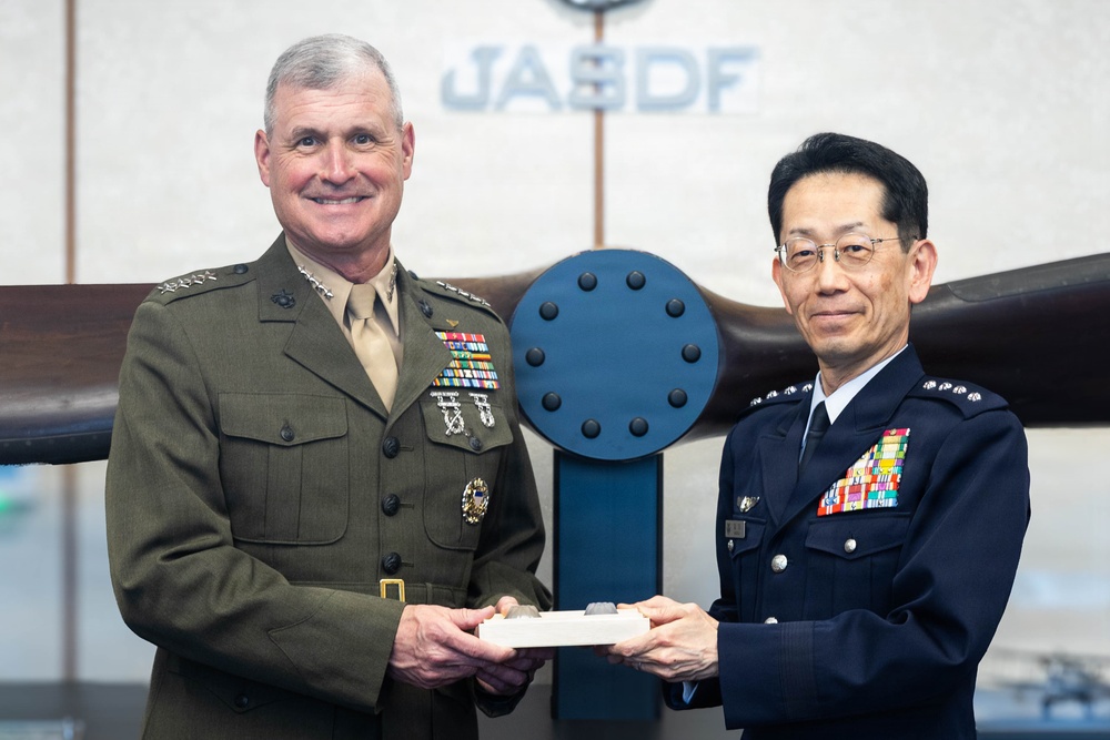 The 38th Assistant Commandant of the Marine Corps tours Tokyo