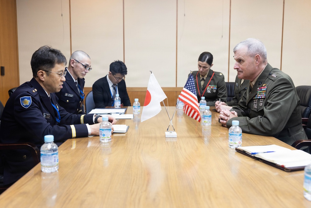 The 38th Assistant Commandant of the Marine Corps tours Tokyo