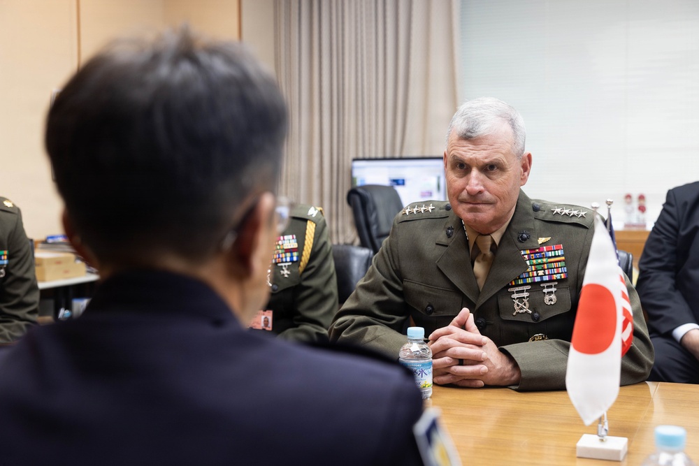 The 38th Assistant Commandant of the Marine Corps tours Tokyo