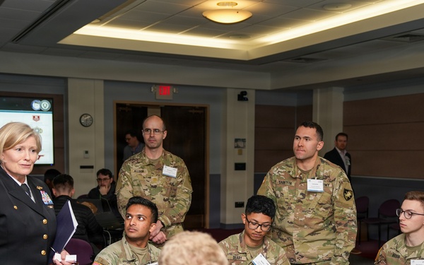 Commander U.S. Fleet Cyber Command, Navy Space Command, U.S. 10th Fleet Attends Cyber Workforce Summit 2.0