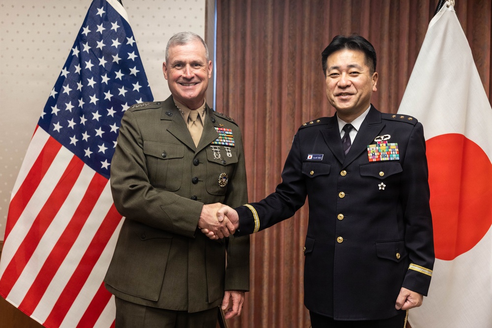 The 38th Assistant Commandant of the Marine Corps tours Tokyo