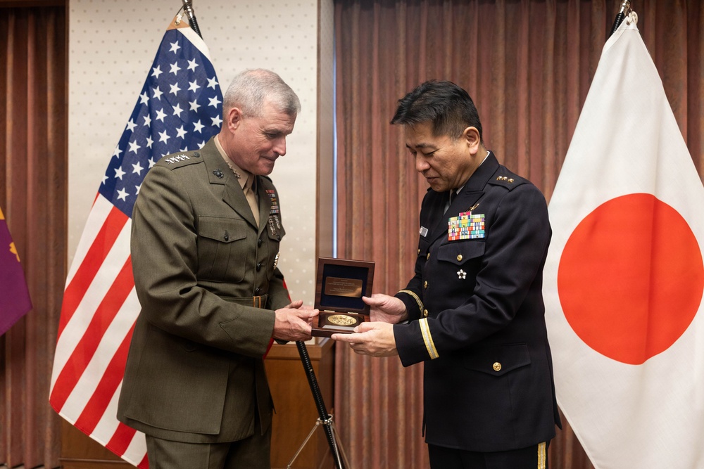 The 38th Assistant Commandant of the Marine Corps tours Tokyo