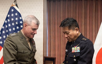 The 38th Assistant Commandant of the Marine Corps tours Tokyo