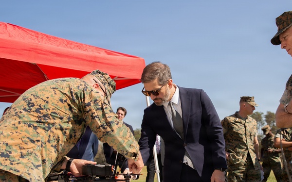 Jason L. Potter Alongside Lt. Gen. Austin Visit MCDAT Demonstration