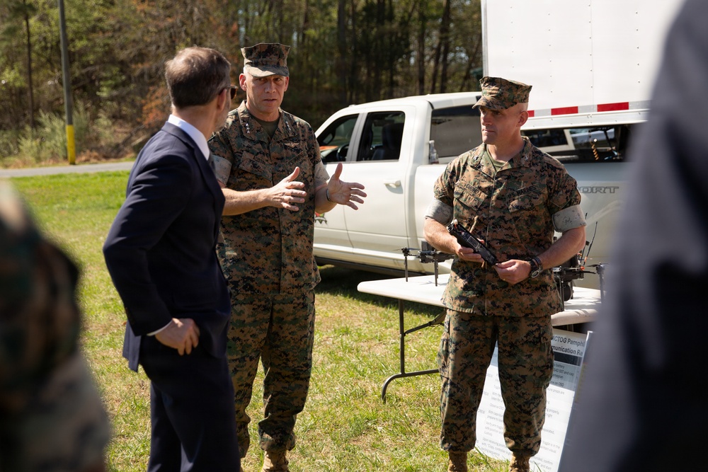 Jason L. Potter Alongside Lt. Gen. Austin Visit MCDAT Demonstration