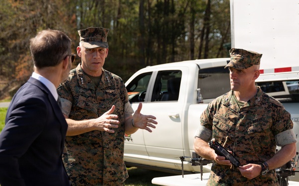 Jason L. Potter Alongside Lt. Gen. Austin Visit MCDAT Demonstration