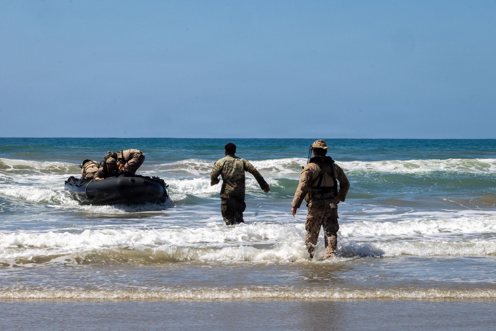 1st Radio Bn. hosts Radio Reconnaissance Operators Course