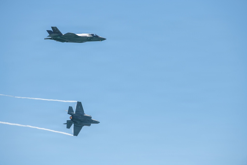 Gulf Coast Salute Airshow