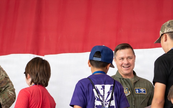 944th Fighter Wing connects families to mission during Operation Reserve Kids