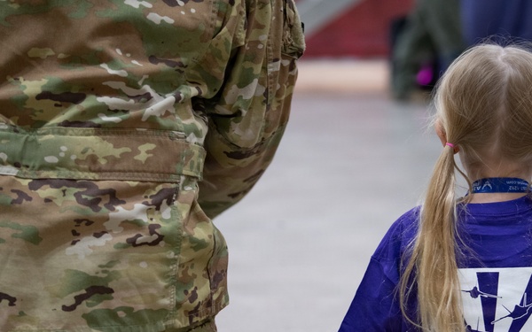 944th Fighter Wing connects families to mission during Operation Reserve Kids
