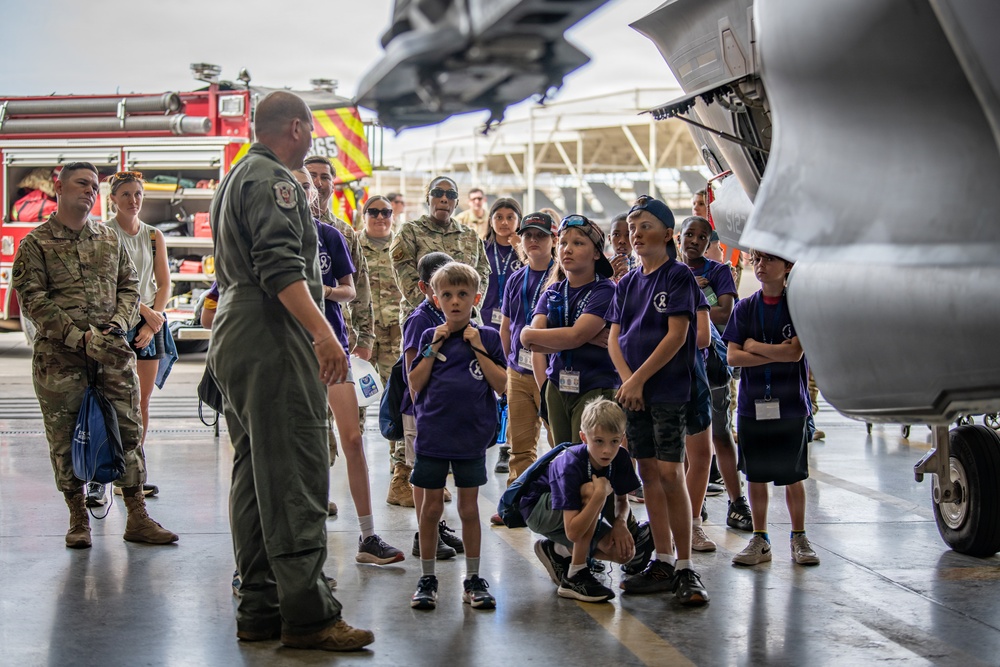 944th Fighter Wing connects families to mission during Operation Reserve Kids
