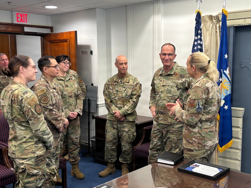 Air Force Reserve Chief Receives International Award for Global Health Leadership