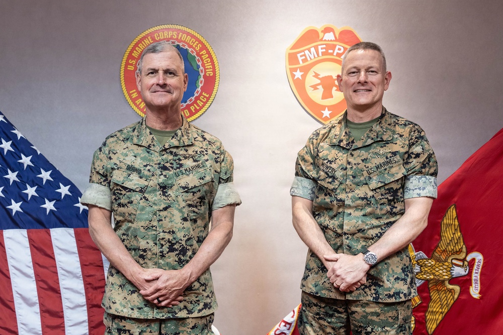 The 38th Assistant Commandant of the Marine Corps tours Marine Corps Base Hawaii