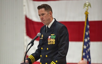 VUQ 11 hosts establishment of command ceremony